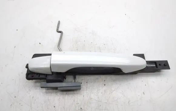 Honda CR-V Front door exterior handle