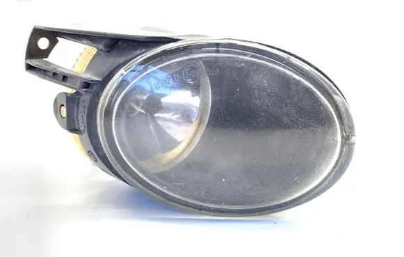 Volkswagen PASSAT B6 Front fog light 27129400
