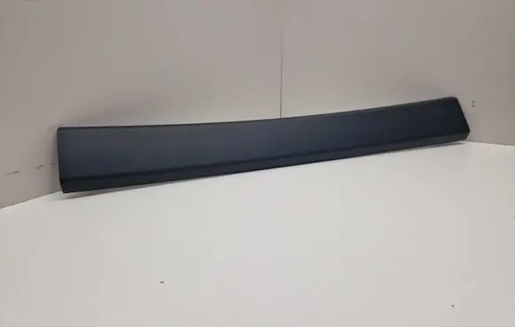 BMW 5 E60 E61 Tailgate/trunk upper cover trim 7061399 52850610 28506710