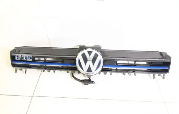 Volkswagen Golf VII Front bumper upper radiator grill 5GE853651F 5GE853653D 5GE010007