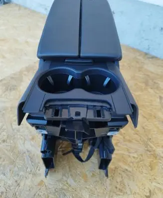 Citroen DS7 Crossback Armrest