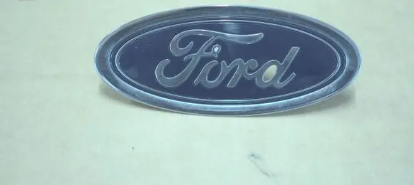 Ford Focus Manufacturer badge logo/emblem OEMC1BB8B262AA