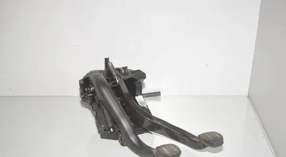 BMW 2 F45 Pedal assembly 6856595 6870848 35006870848