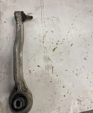 Mercedes-Benz CLS C219 Front control arm