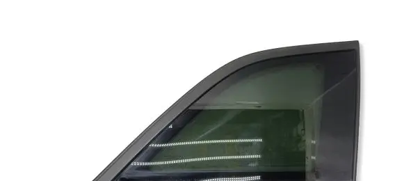 Chrysler Pacifica Rear side window 