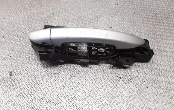 Volkswagen PASSAT B7 Rear door exterior handle