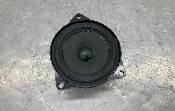 BMW 5 F10 F11 Parcel shelf speaker 9239184 16014910
