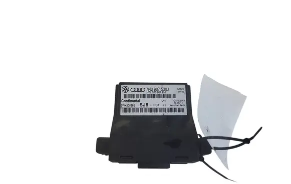 Skoda Octavia Mk2 (1Z) Gateway control module 7N0907530J 1K0907951