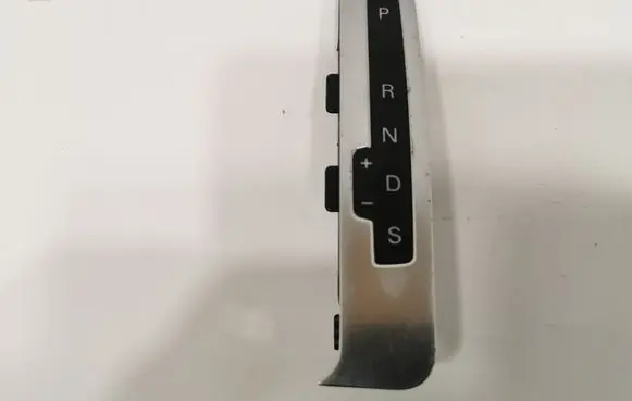 Audi Q7 4L Gear shift selector indicator 4L2713463A