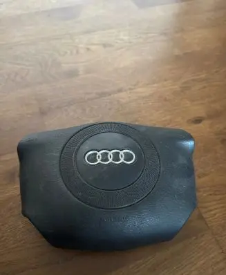 Audi A6 S6 C5 4B Steering wheel airbag 4B0880201Q