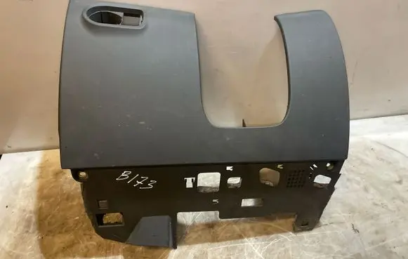 Audi TT TTS Mk2 Dashboard lower bottom trim panel 8J1863075A