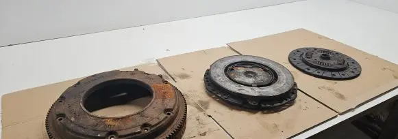 Volkswagen Golf IV Clutch set kit 027105273D