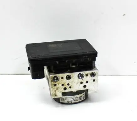 Volkswagen Jetta VII ABS Pump 5Q0614517EC