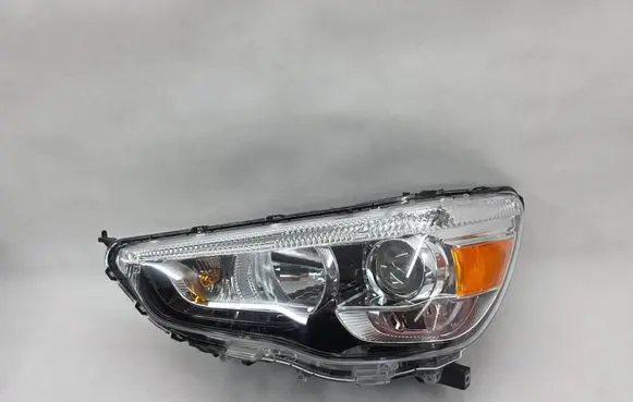 Mitsubishi ASX Headlight/headlamp 8301B591
