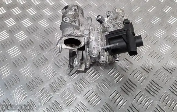 Dacia Duster EGR valve cooler H8200836385 8200846454F