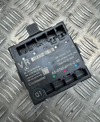 Mercedes-Benz SLK R172 Door control unit/module A2129009328 A2C74160902