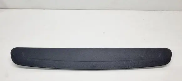Renault Clio V Tailgate trim 909046254R