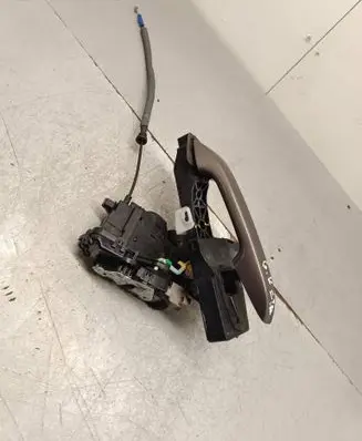 KIA Ceed Rear door lock 81410J7100 20200102210319