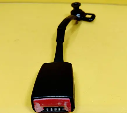 Audi A3 S3 8L Front seatbelt 8L0857756D