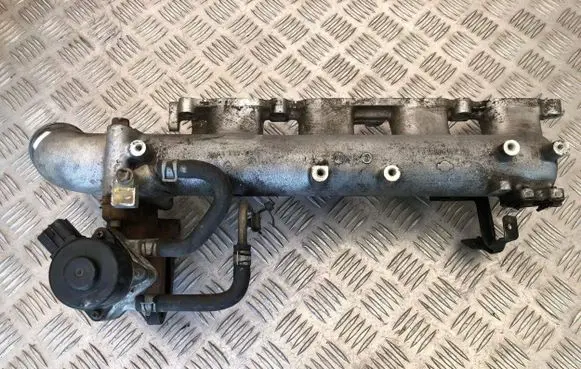 Nissan Almera Tino Intake manifold 140015M300 3106292