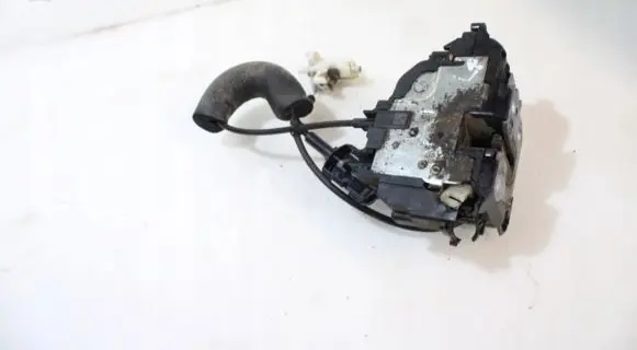 Renault Megane III Front door lock