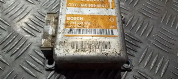 Audi A4 S4 B5 8D Airbag control unit/module 8a0959655c 0285001038