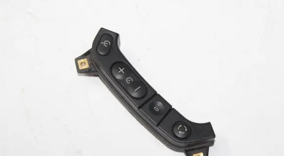 BMW 5 E39 Steering wheel buttons/switches 8363652