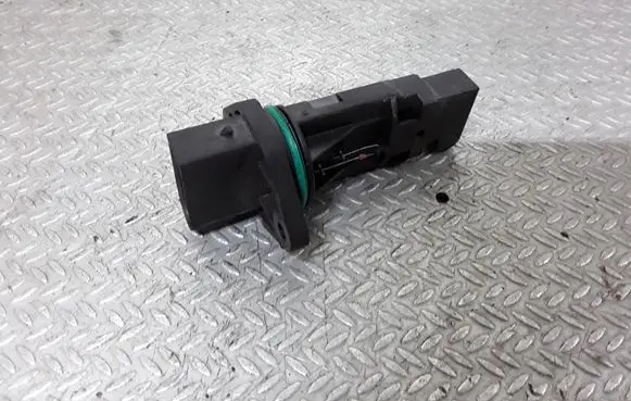 Mercedes-Benz C W203 Mass air flow meter F00C2G2025