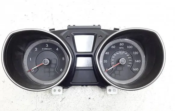 Hyundai i30 Speedometer (instrument cluster) 94003a6630