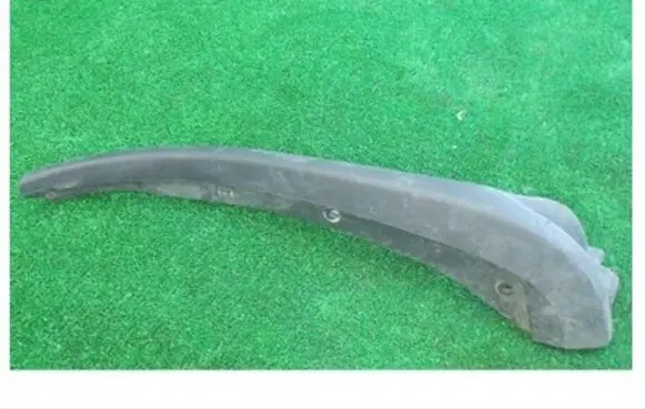 Ford Windstar Front mudguard 