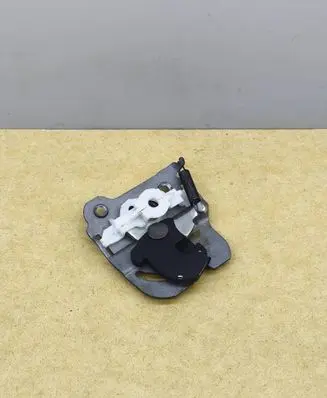 BMW 3 E90 E91 Seat back rest lock catch 9165861 7142261