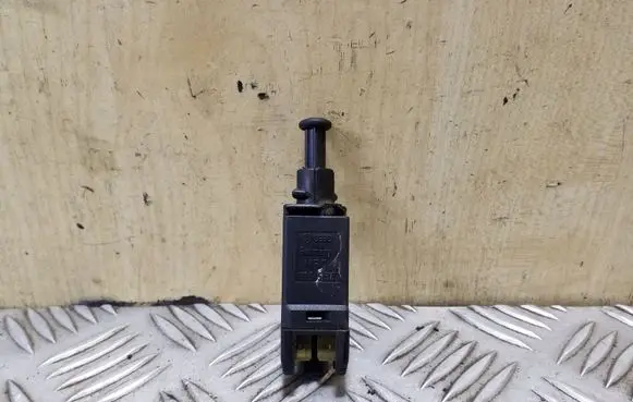 Volkswagen Transporter - Caravelle T4 Brake pedal sensor switch 191945515