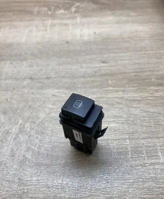 Skoda Superb B5 (3U) Windscreen/window heater switch 3U0959621A