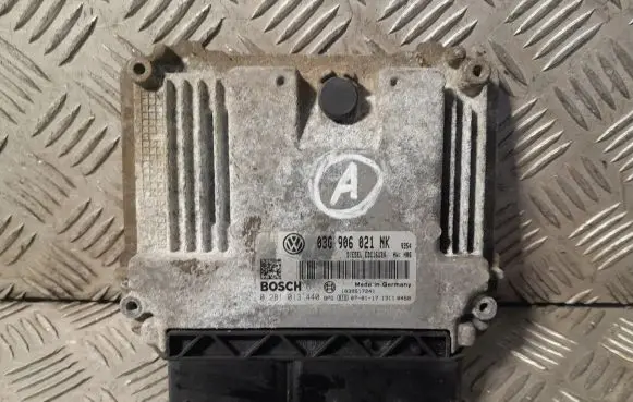 Volkswagen PASSAT B6 Engine control unit/module 03G906021NK