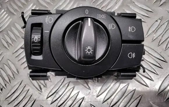 BMW 1 E81 E87 Light switch 6932794