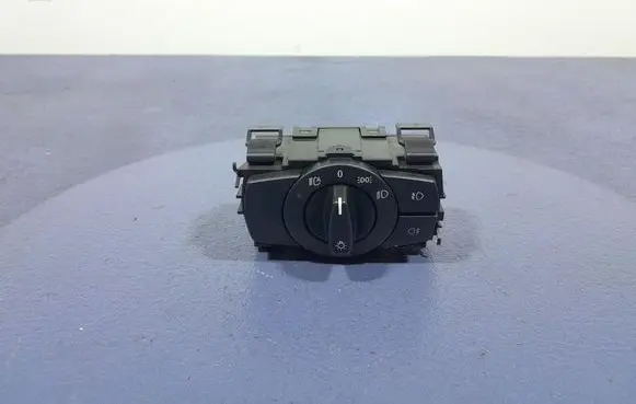 BMW 1 E82 E88 Light switch 6932796