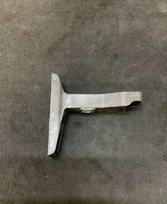Audi Q8 Front bumper mounting bracket 4M8807333