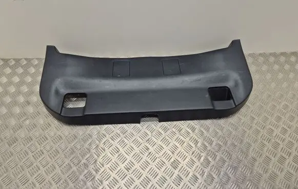 Toyota Prius (XW30) Tailgate trim 6775047020