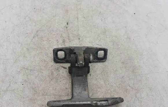 BMW X5 E53 Front door lower hinge NOCODE