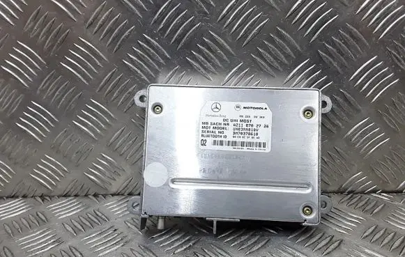 Mercedes-Benz E W211 Bluetooth control unit module A2118702726