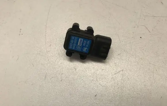 Toyota Corolla E120 E130 Air pressure sensor 8942002010 4208