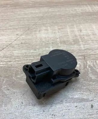 Volvo XC70 Air flap motor/actuator AV6N19E616AA EVD251