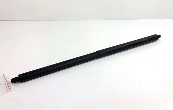 Ford Kuga II Shock absorber/damper mounting bracket 