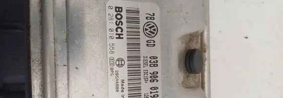 Volkswagen PASSAT B5.5 Engine control unit/module 038906019EH