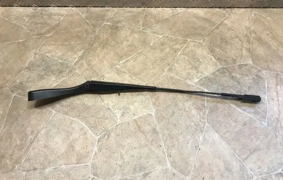 Mercedes-Benz C W205 Front wiper blade arm A2058203800