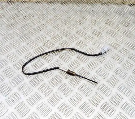 Nissan Juke I F15 Oil temperature sensor 03U300881 226401632R