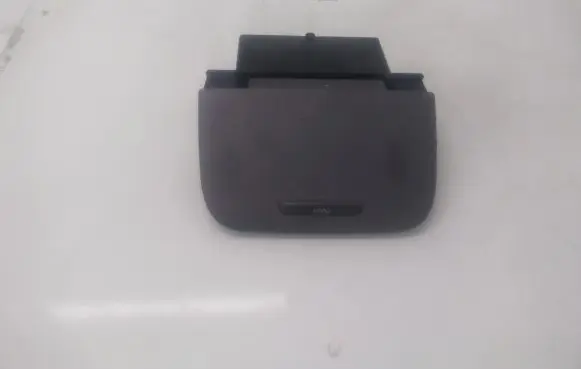 Volvo S70 V70 V70 XC Car ashtray 9158408