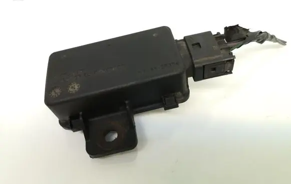 Opel Insignia A Tire pressure control unit 13321961