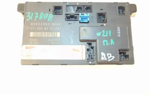 Mercedes-Benz E W211 Door control unit/module A2118208385 2118208385