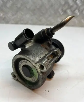 Ford Mondeo MK II Power steering pump 93BB3A674CB